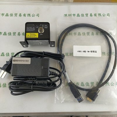 PLEORA PLEORA_903-0008_iPORT_CL-U3B   转换盒  含电源、USB线